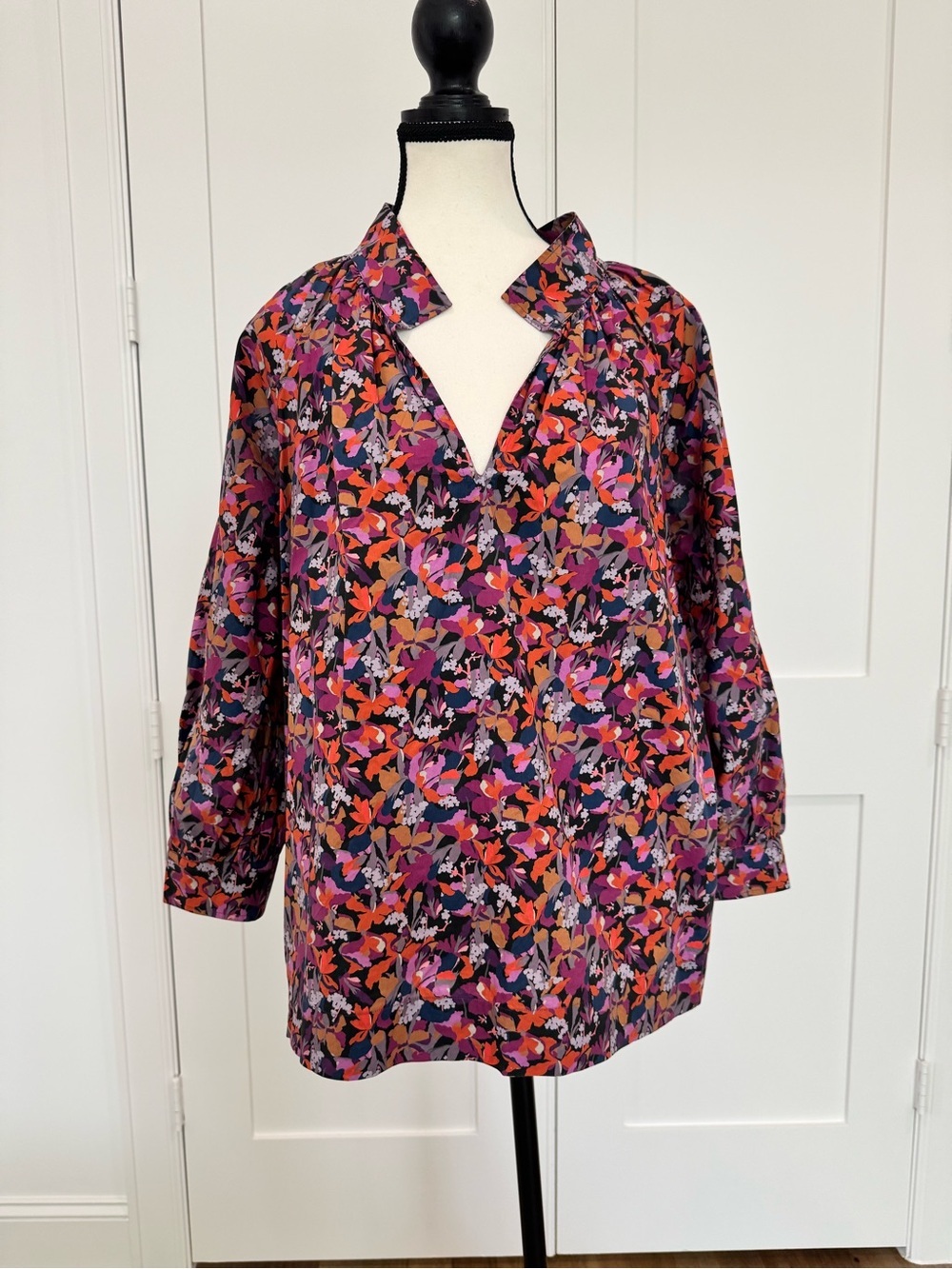 🌸 Ann Mashburn Jewel Tone Floral Poplin Blouse | Size Medium 🌸